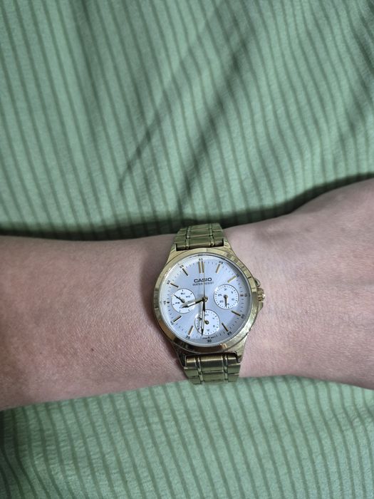 Часы оригинал Casio женские
