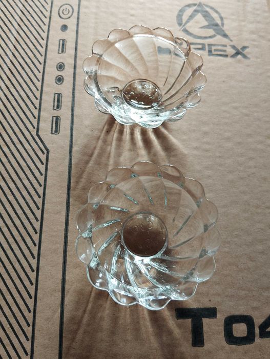 Продам две розетки .