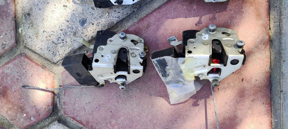 Дверные замки БМВ е34