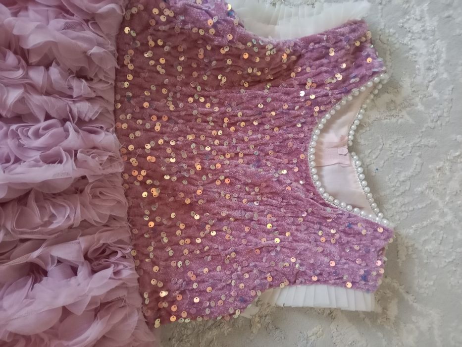 Платья отличном состоянии