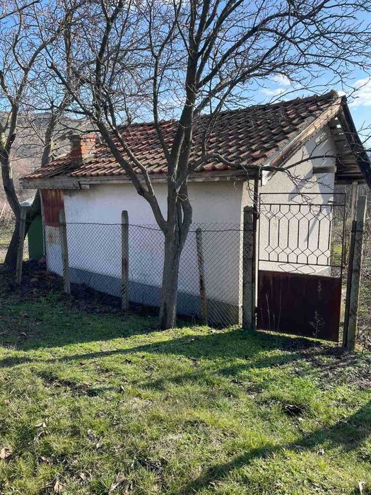 Вила в местността Ляската