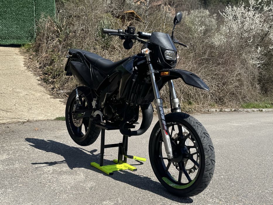 MotorHispania RYZ 50 SM 50cc, AM6