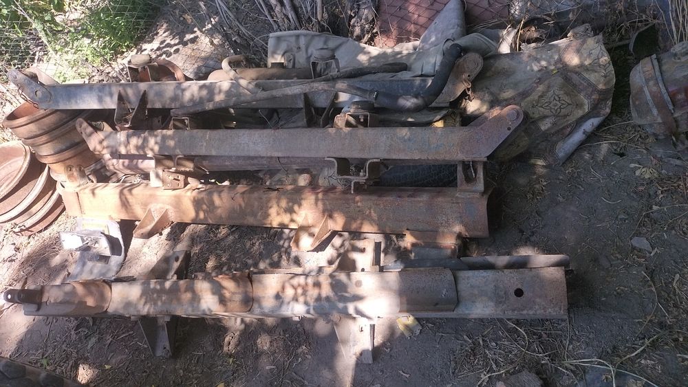 Запчасти кузова Газ 53,66,3307.