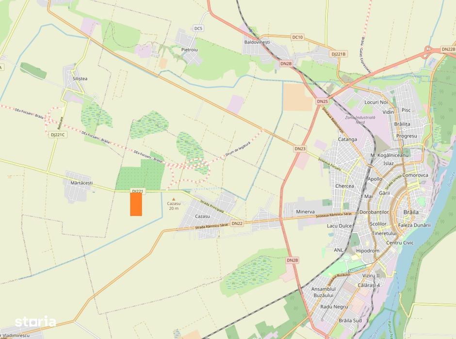 Teren intravilan 2.8ha in Cazasu, 100m la DJ221 asfaltat Marticesti