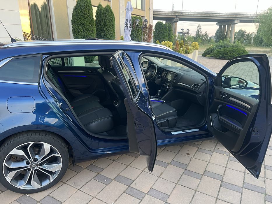 Renault Megane / Bose / Panoramic / Automat / Full Led