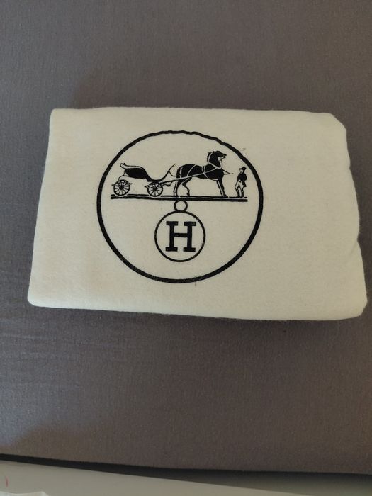 Hermes dust bag 61/51