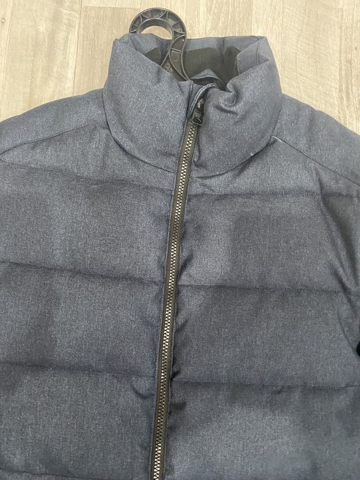 Продам зимнюю куртку O’stin