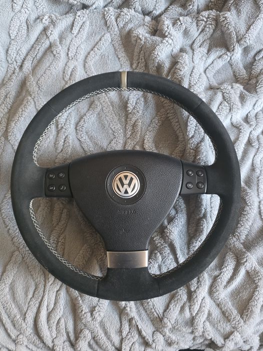 Волан за Volkswagen Alcantara