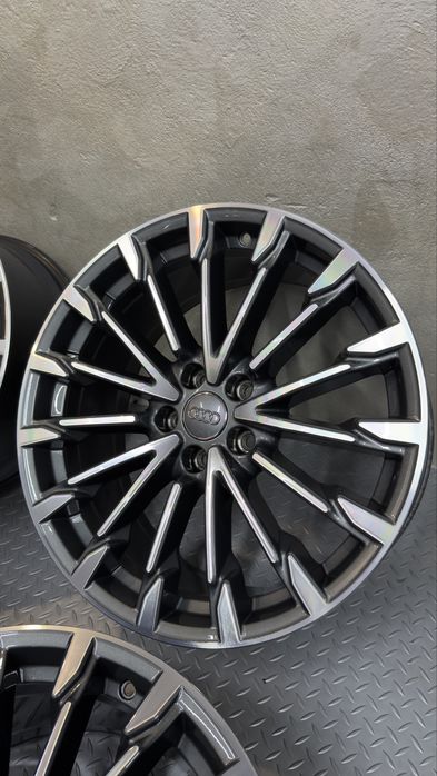 Оригинални 5х112 19” Audi S5 F5