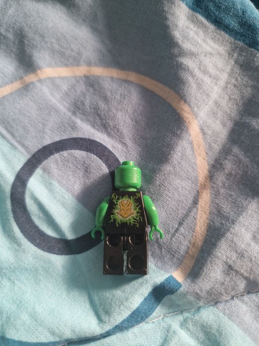 Lego ninjago Airjitzu Lloyd минифигура