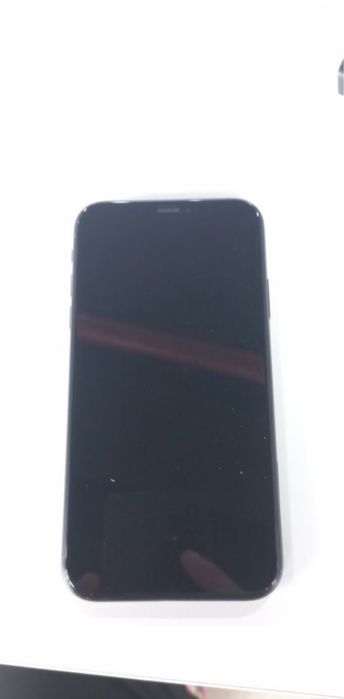 Продам iPhone XR 64гб