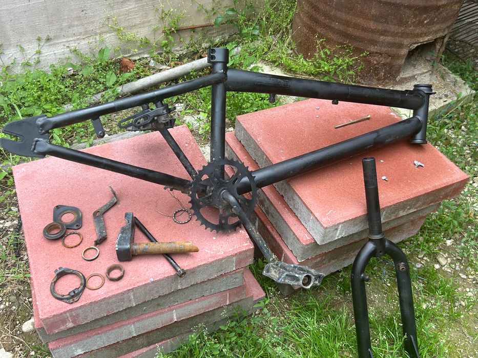 Cadru Bmx  cu tot cu piese
