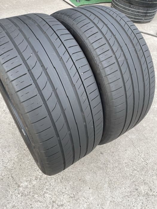 275/40/19 -2бр. Летни гуми  Continental