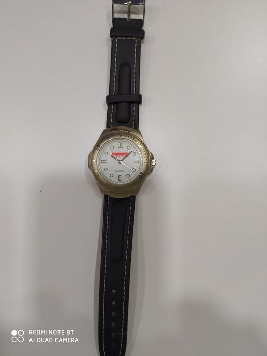 Чисто нов и оригинален с гаранция часовник Макита .