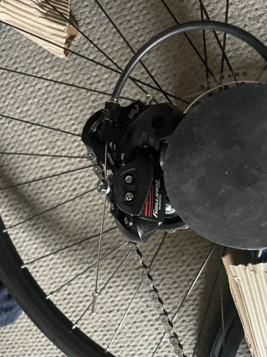 Шосеен бегач Cross