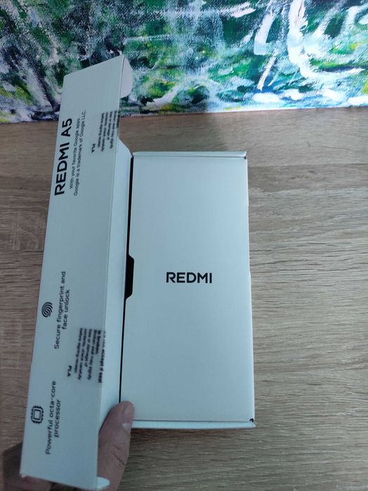 Чисто нов телефон Xiaomi Redmi A5 с две години гаранция Виваком 120Hz 6.88-инчов дисплей