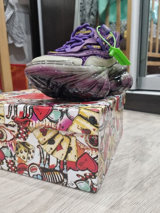 Кроссовки кожанные весна/лето