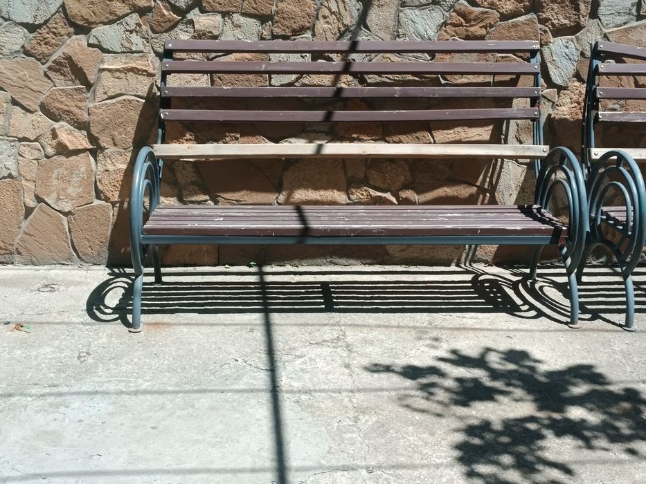 Скамейки продам 4шт