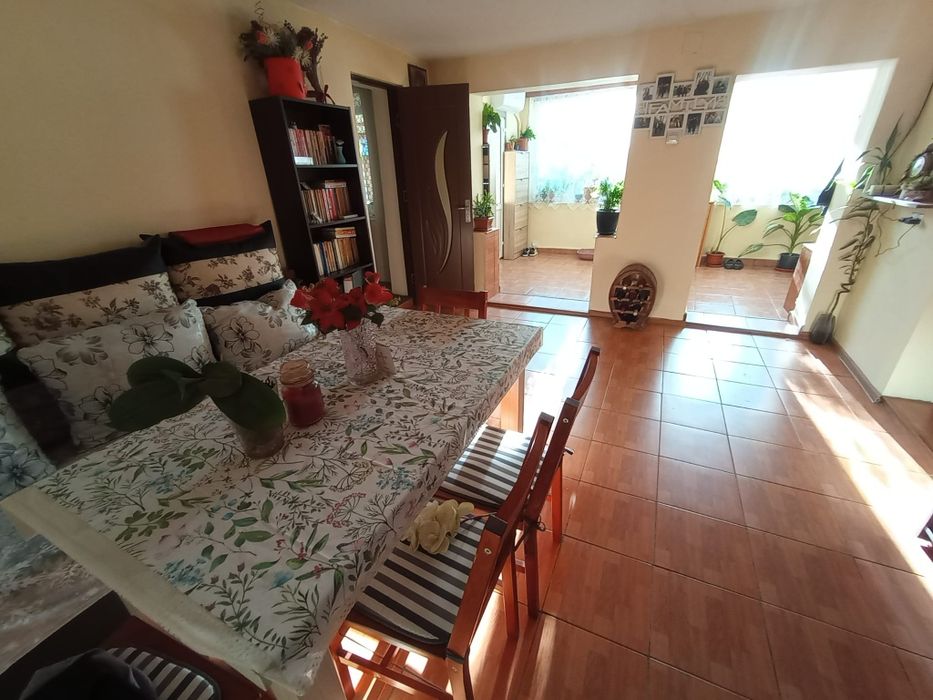 Casa 140 mp, 1060 mp teren