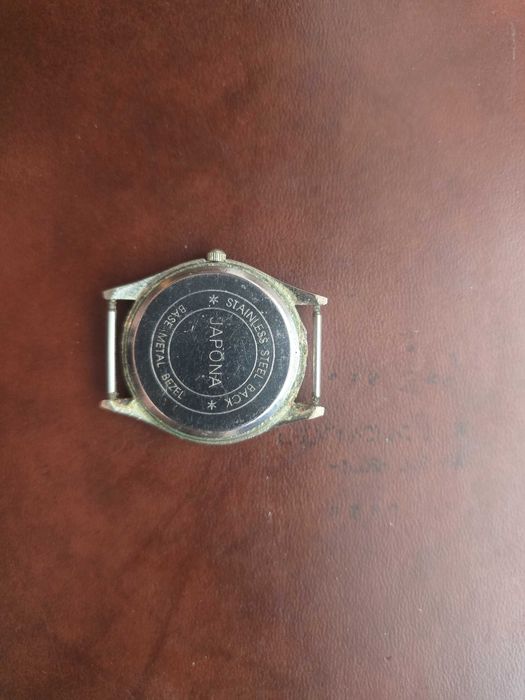 Vand ceas JAPONA QUARTZ black , vintage 1990's