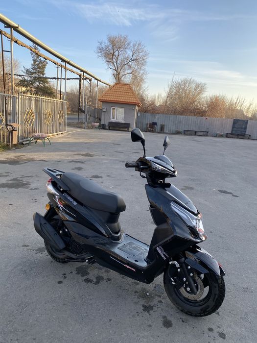 Продам мопед м11