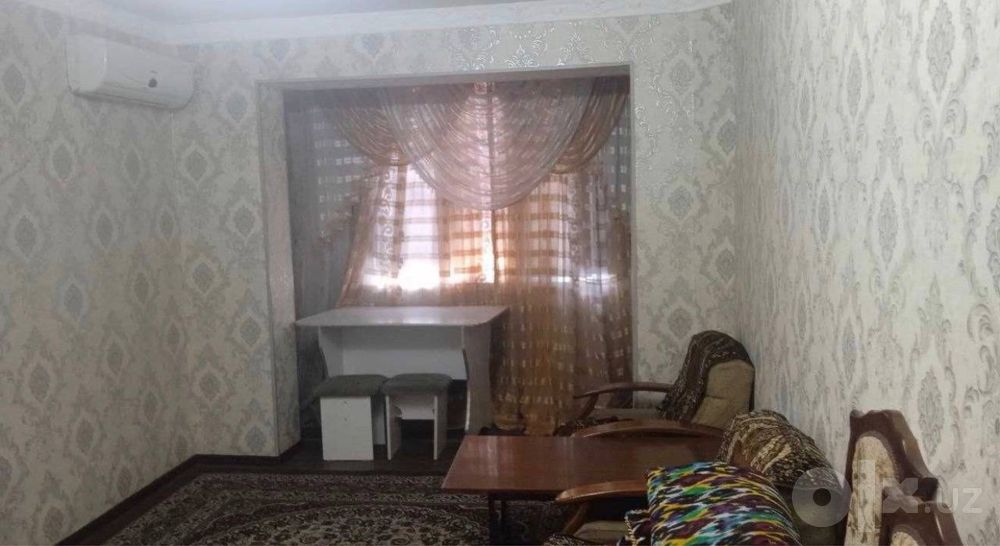 Сдается в аренду 1 ком квартира на 3 этаже семье