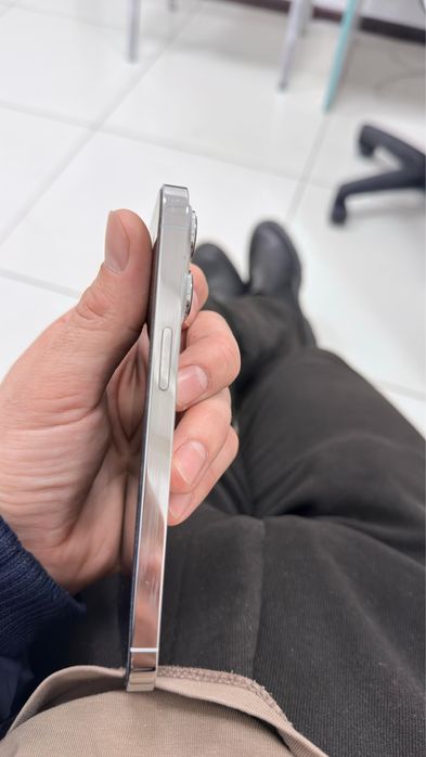 Продам Iphone 13 PRO  1TB памяти