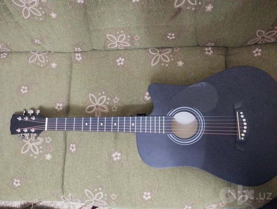 gitara 6 ta strunali