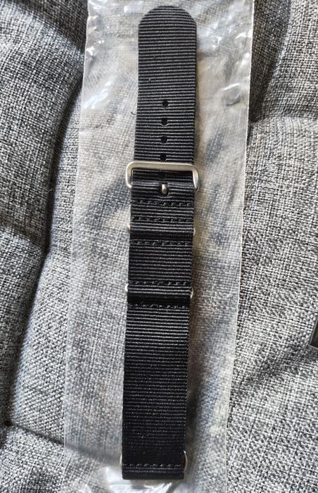 NATO strap black каишка за часовник 20 mm