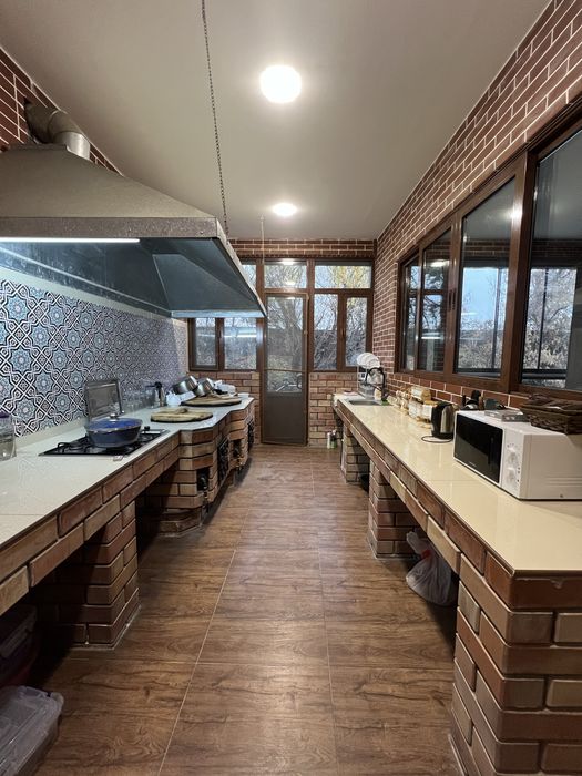 Шикарная дача/коттедж в Чирчике!