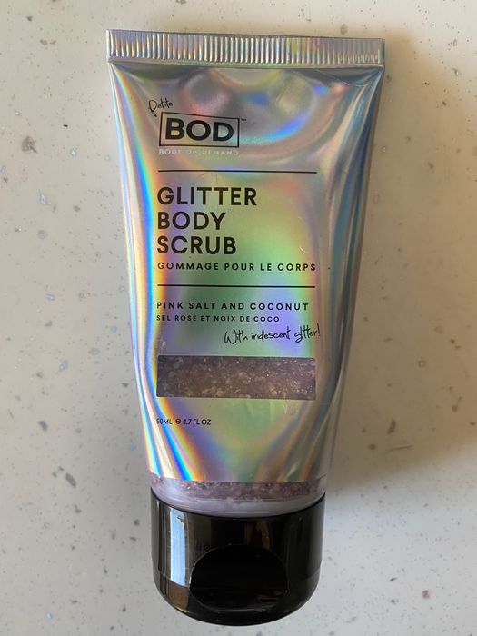 Две палитри сенки за очи Amuse