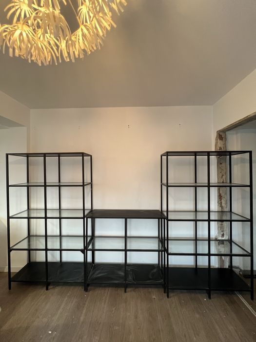 Etajere Ikea, metal si sticla