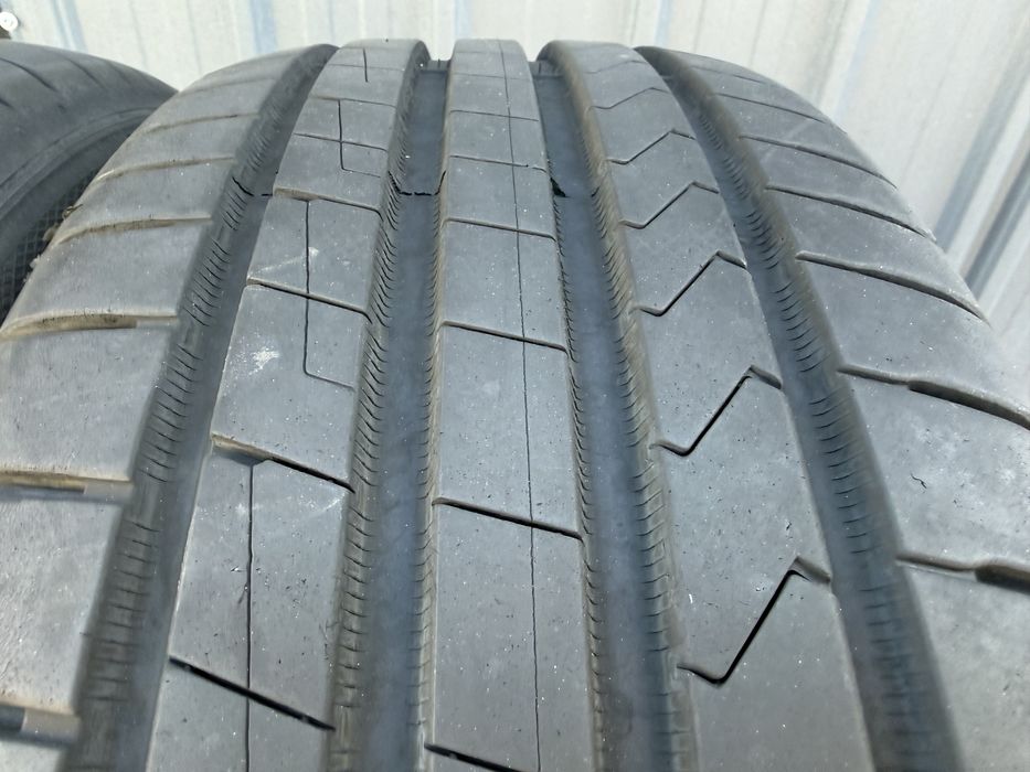 2бр 215/55/17 на 7мм с 24дот Ханкок