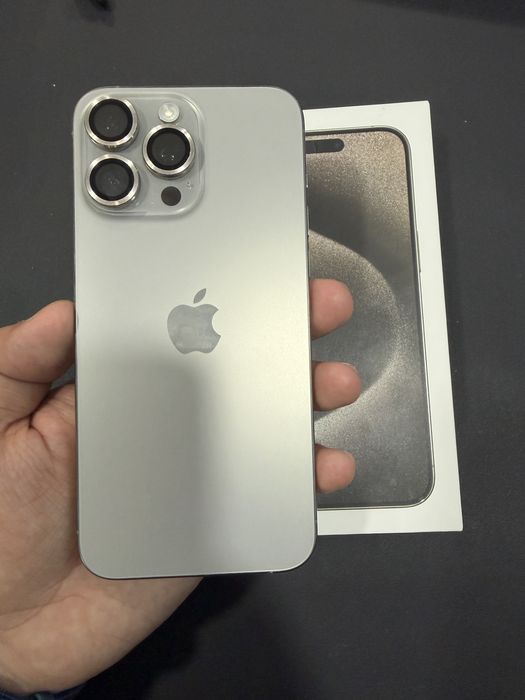 iPhone 15 Pro Max