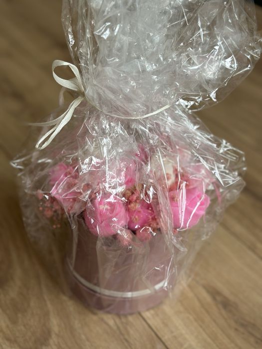 Букет рози от свещи