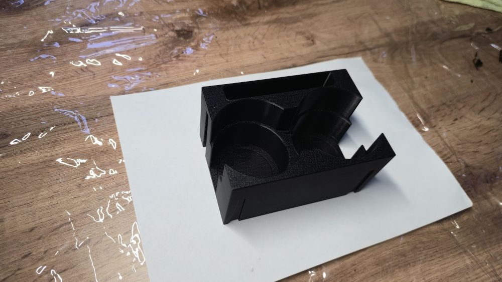 Подстаканник Toyota Mark 2