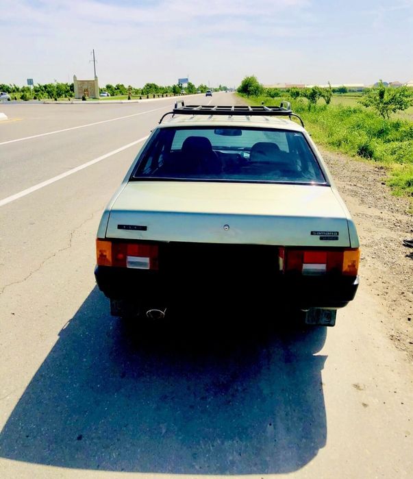 Lada samara 21099
