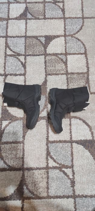 Bocanci decatlon  mărime 38