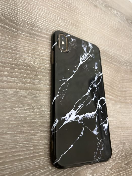 Айфон XS MAX продается