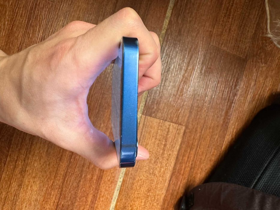 Продаю IPhone 12 mini 64GB Blue