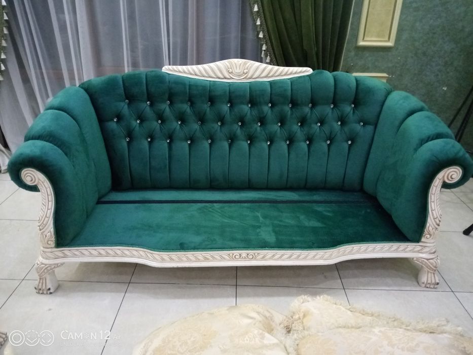 Перетяжка реставрация мягкой мебели  ремонт мягкой мебели