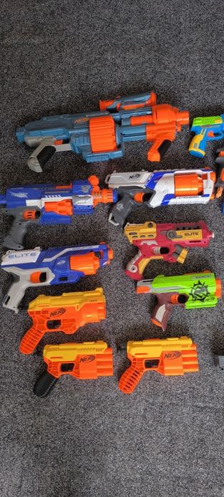 Nerf , XShot ... colecție blastere cu proiectile sau apa  și vesta tactica