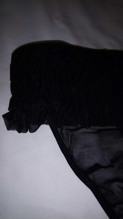 Секси бельо много нежна и приятна дантела!