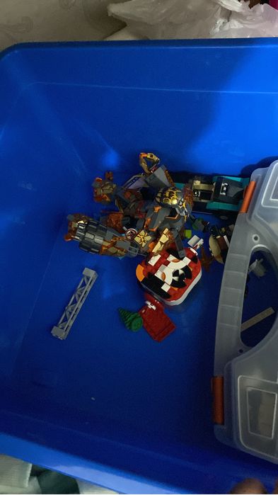 лего оригианал , цены разные