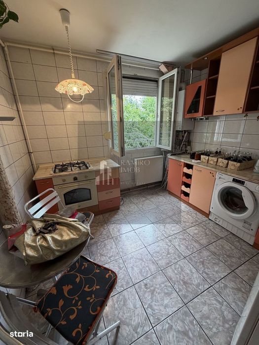 Apartament – București, Berceni - Mai multe