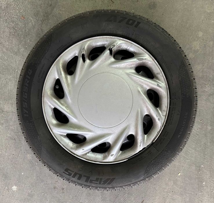 4 броя Зимни гуми APlus A701 с джанти 175/65 R14 82T M+S