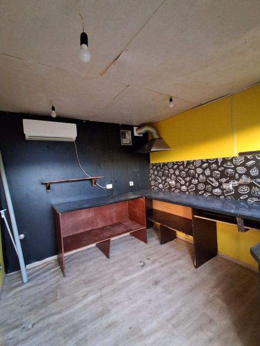 Продам киоск большой