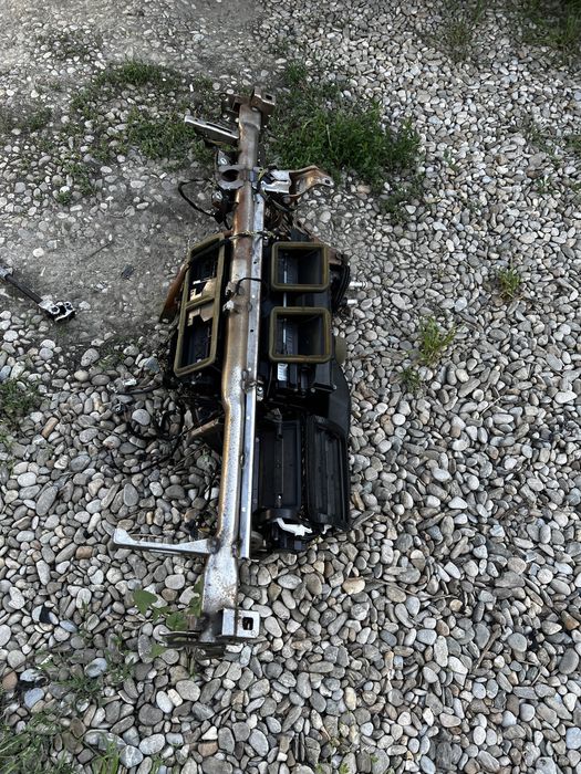 Cadru bord bmw e90 e91 aeroterma climatronic bmw e90 e91 e92