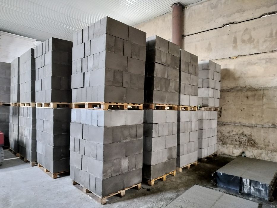 Полистирол бетон кірпіш