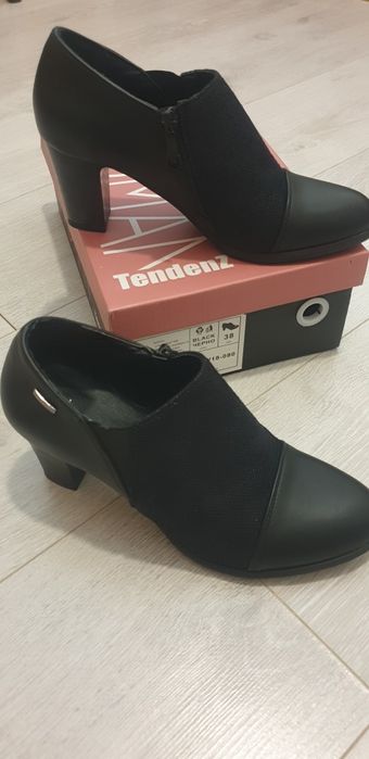 Дамски стилни обувки